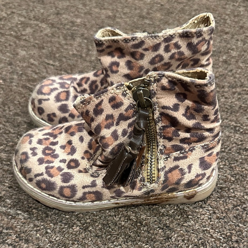 NEXT Leopard Sz 7 Animal Print Kids Boots shoes zippers